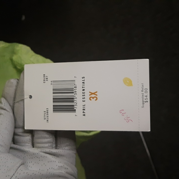 J.H Collectibles Woman - Picture 8 of 8